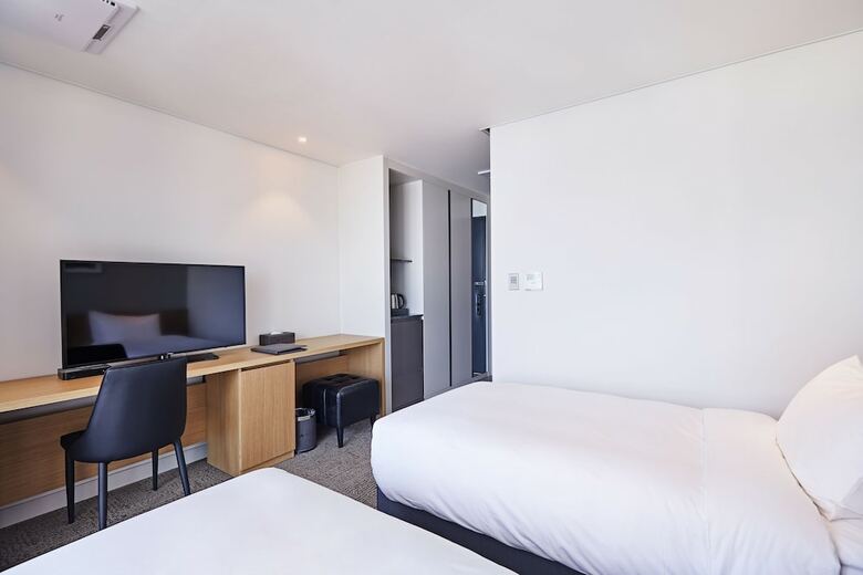Hotel Lavi De Atlan