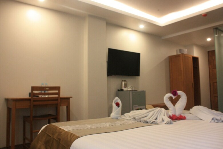 Hotel City