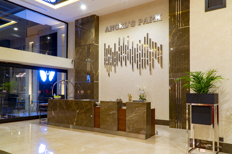 Angel's Park Hotel