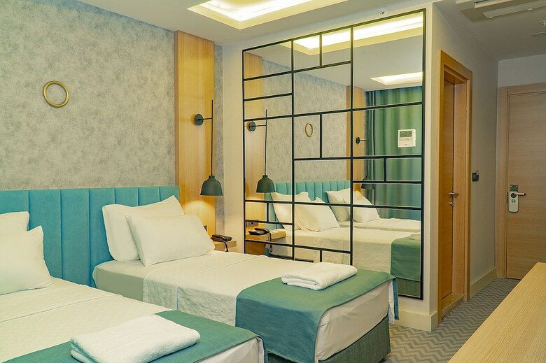 Angel's Park Hotel