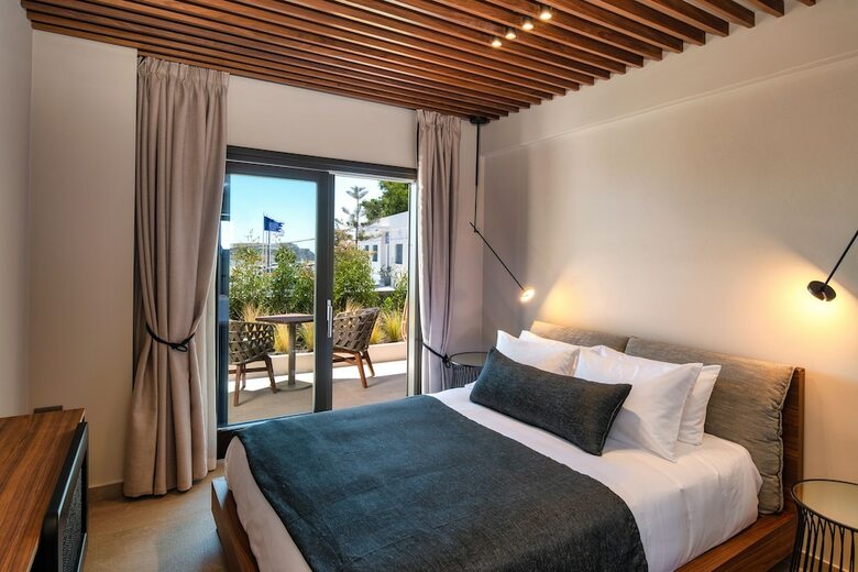 Hotel Uma Ray Suites