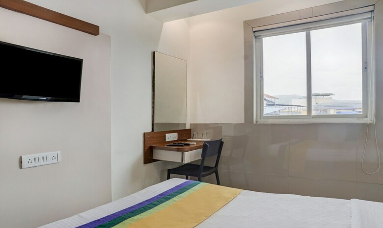 Hotel Treebo Trip Everest Lodging