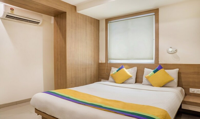 Hotel Treebo Trip Everest Lodging