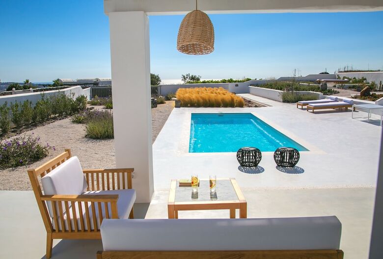 Philosophia Luxury Villa