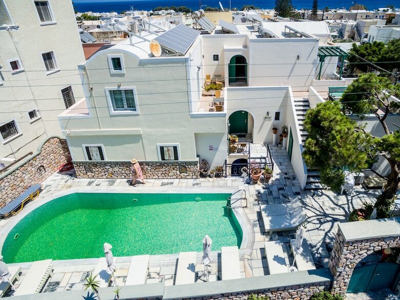 Apartamentos Ifestia Hotel Santorini