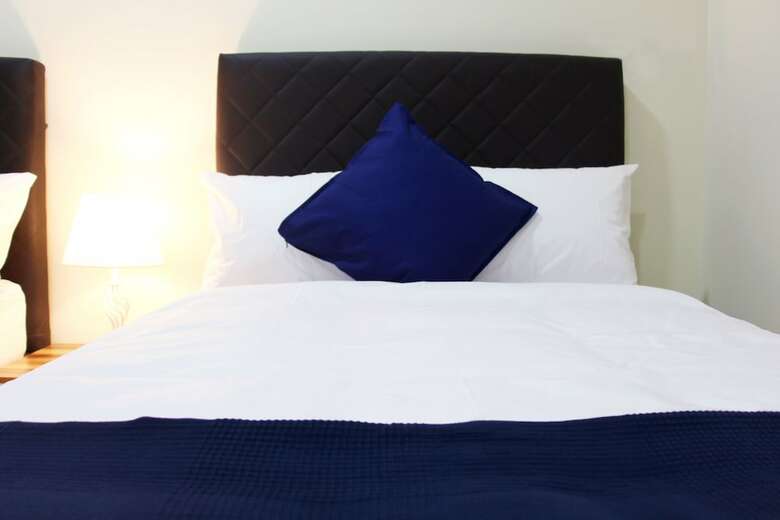 Apartamentos Meridiana Residences