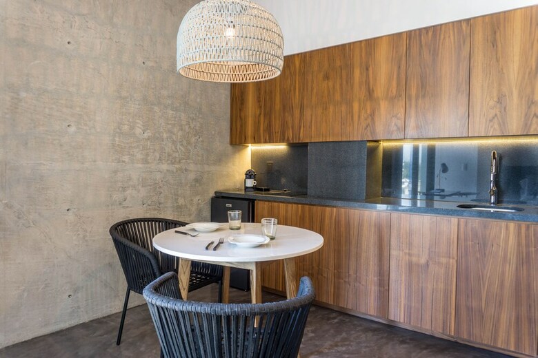 Aparthotel Suites Bq