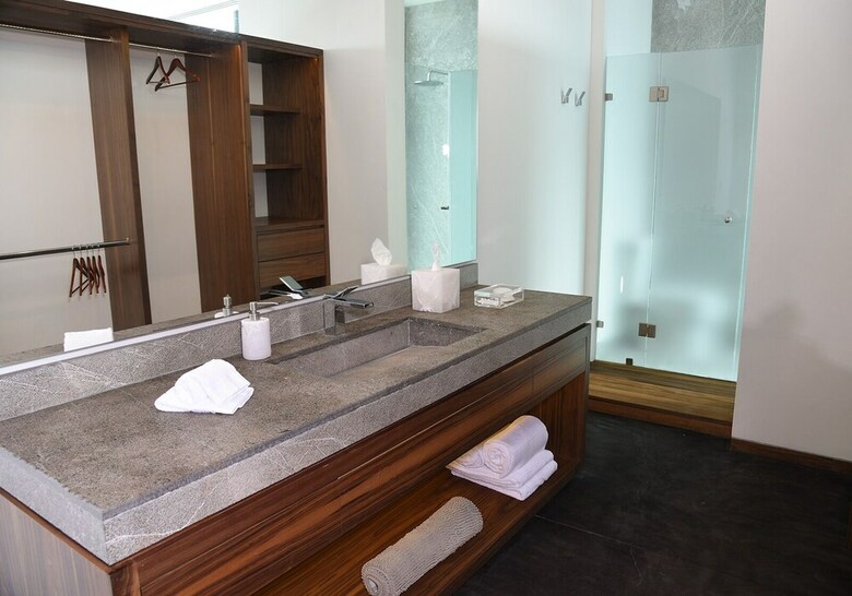 Aparthotel Suites Bq