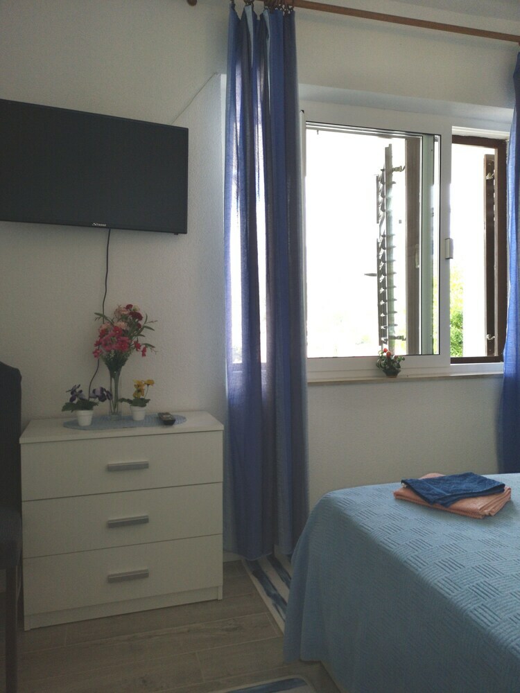 Apartment Vedrana