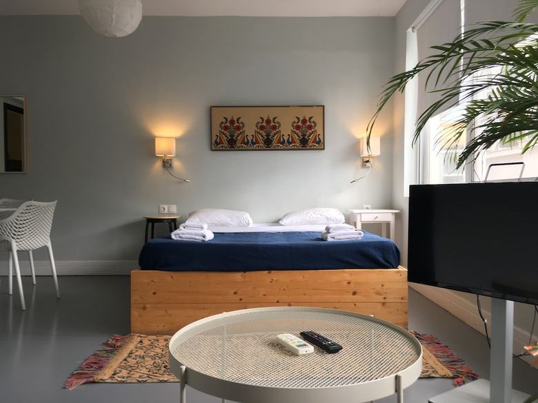 Bed & Breakfast 10 Petraki