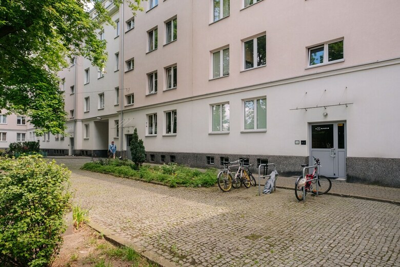 Metro Plac Wilsona Apartment