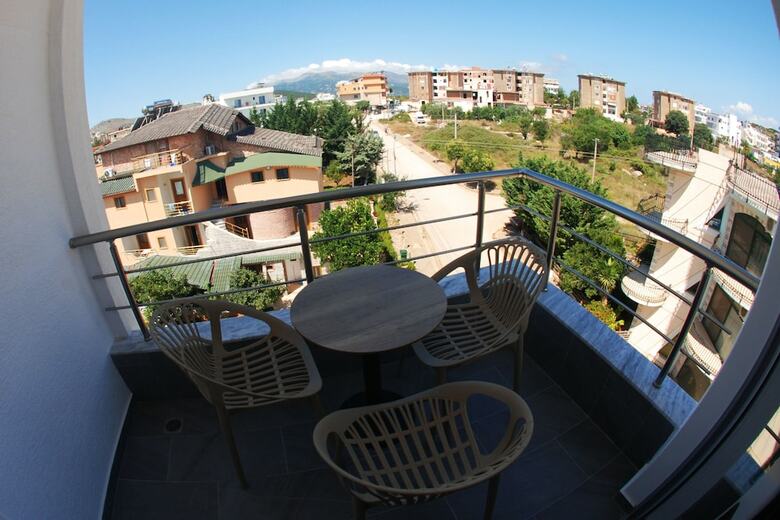 Hotel Piramida