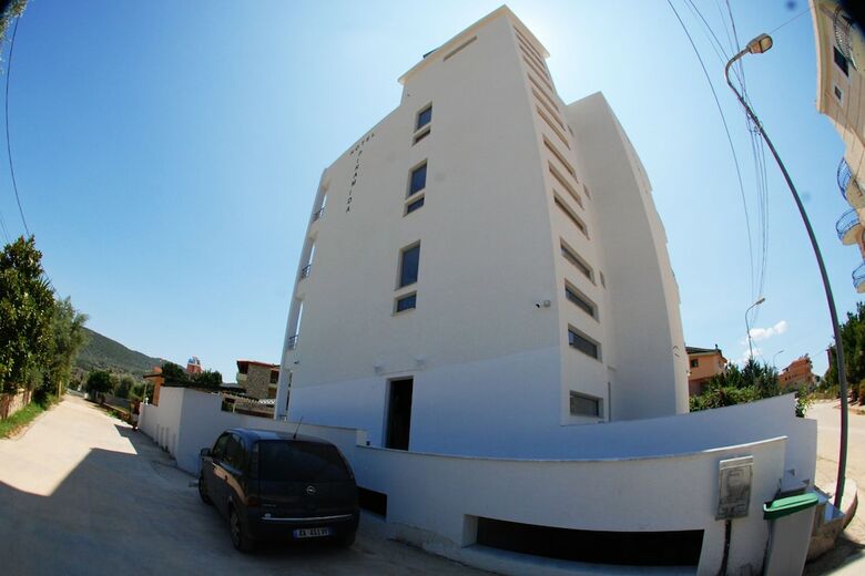 Hotel Piramida