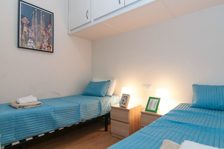 Apartamentos Bbarcelona Calabria Flat