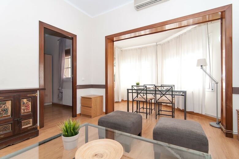 Apartamentos Bbarcelona Calabria Flat