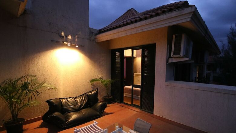 Villa Lantern By Jade
