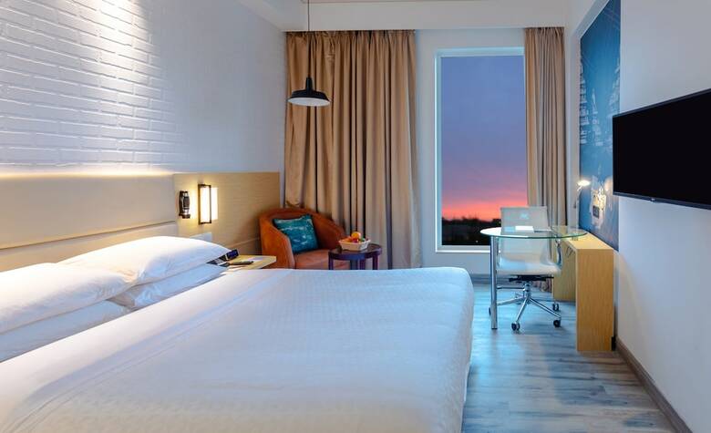 Hotel Four Points By Sheraton Chennai Omr