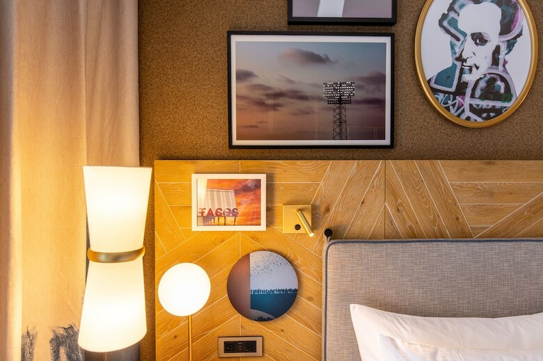 The Otis Hotel, Autograph Collection