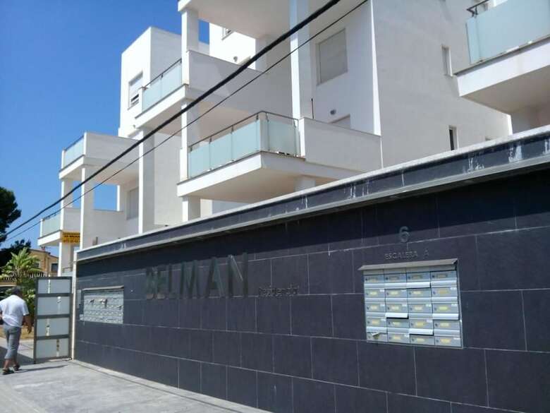 Apartamento Lujoso Cerca de La Playa (0206-h)