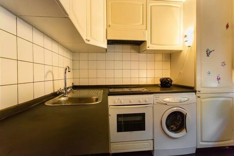 Apartment On Bolshaya Polyanka 28