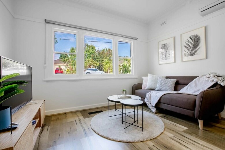88 Peaceful Blackburn House