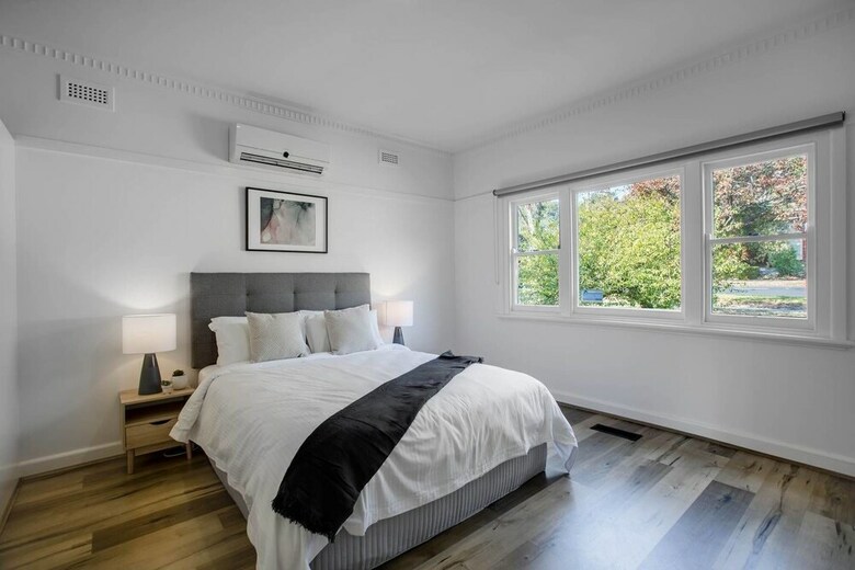 88 Peaceful Blackburn House