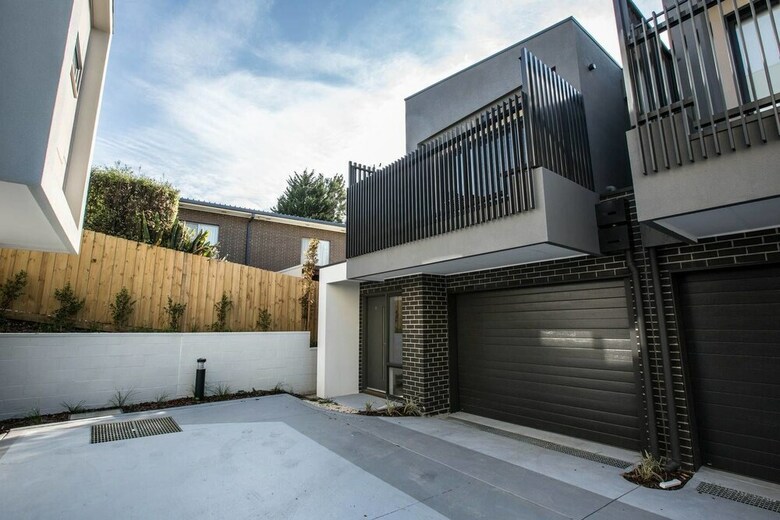 89 Fancy Doncaster Home