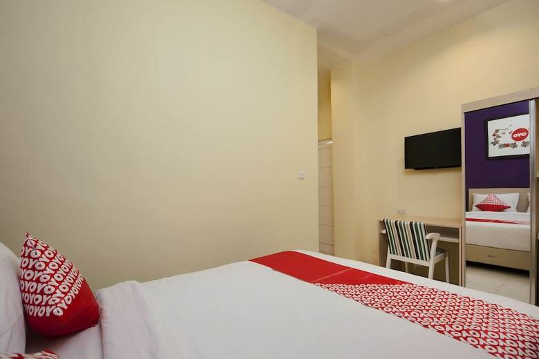 Hostal Oyo 1095 Rap Hotel