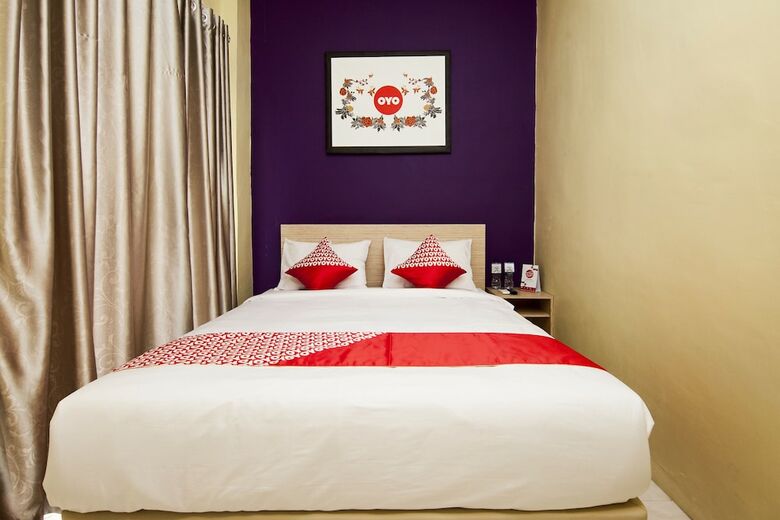 Hostal Oyo 1095 Rap Hotel