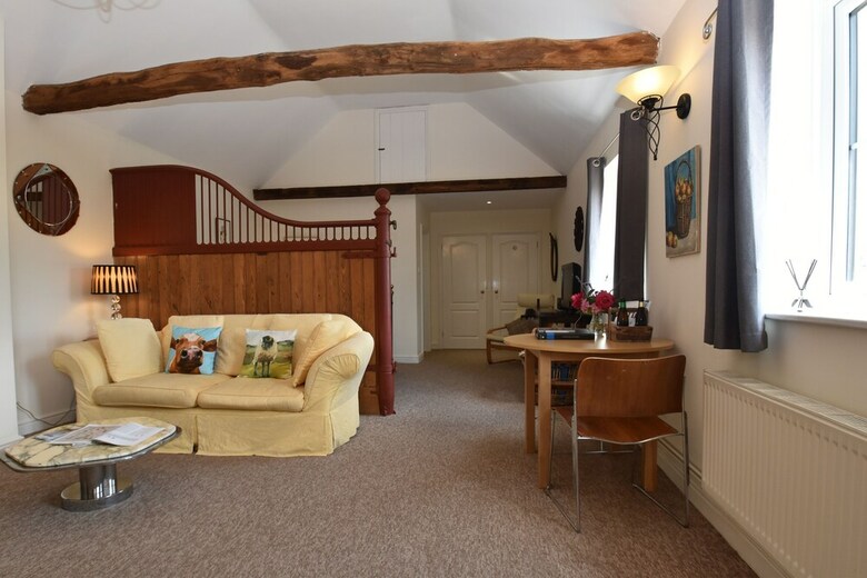 Buttercup Cottage