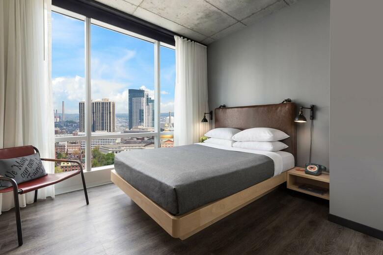 Hotel Moxy Boston Downtown