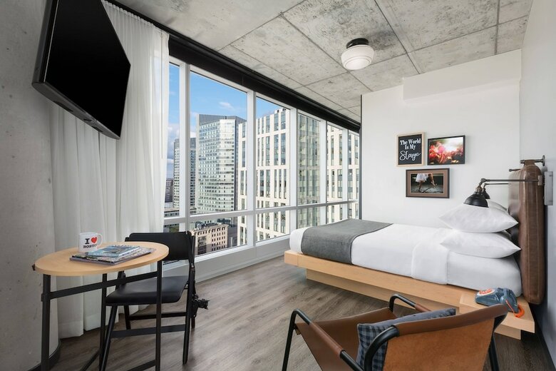 Hotel Moxy Boston Downtown