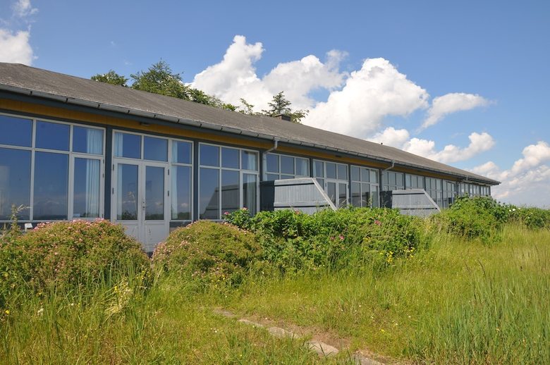 Apartamentos Skaerven Beachfront Condos And Cottage