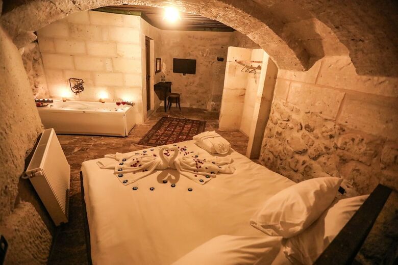 Hotel Mahperi Cappadocia Cave Suit