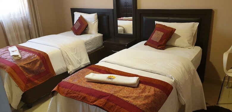 Hotel Melsim Lodge