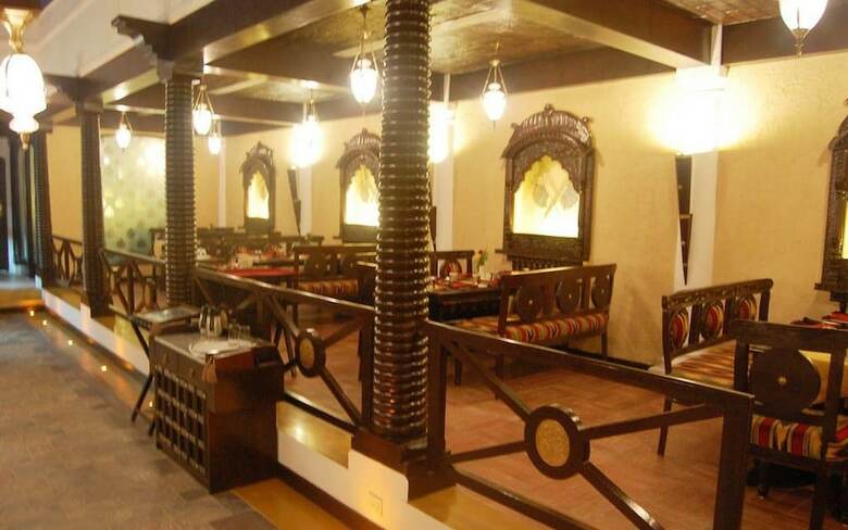 Hotel Noor-us-sabah Palace