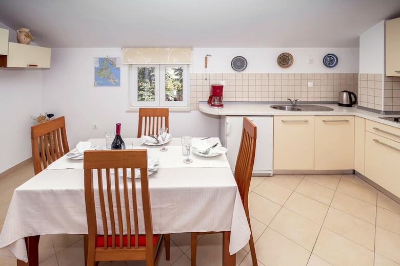 Apartments Dumica Just Few Steps From The Beach