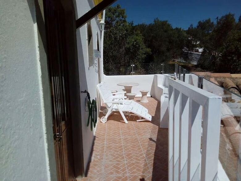 Solar Da Rosa (R/c) E Solar Da Tirosa (1� Andar)