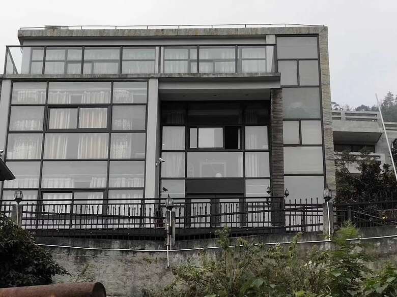 Huating Villa