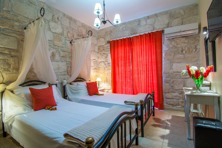 Olive Luxury Stone Villas