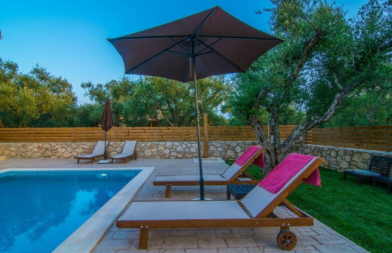 Olive Luxury Stone Villas