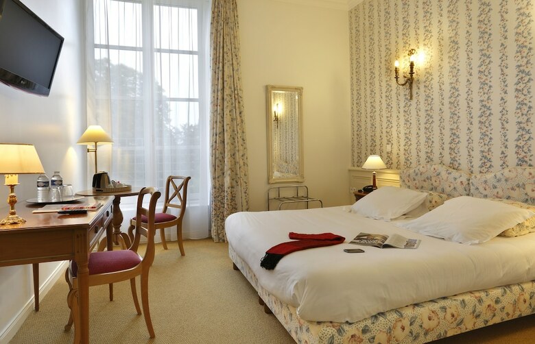 Hotel Chateau De La Rozelle
