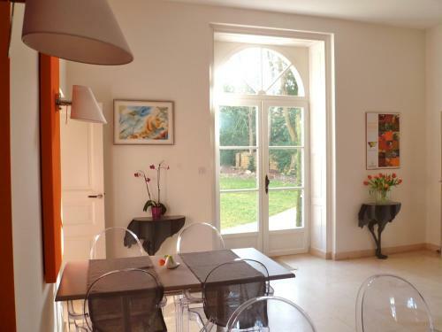 Hostal Chambres D'h�tes Le Clos Des Tilleuls