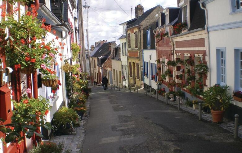 Apartment Marconne Rue D'eglise