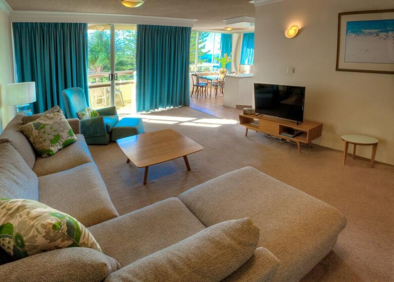 Oceania Beachside Holiday Apartments