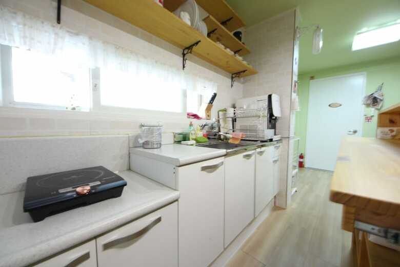 Hostal Gera Guesthouse - Hostel