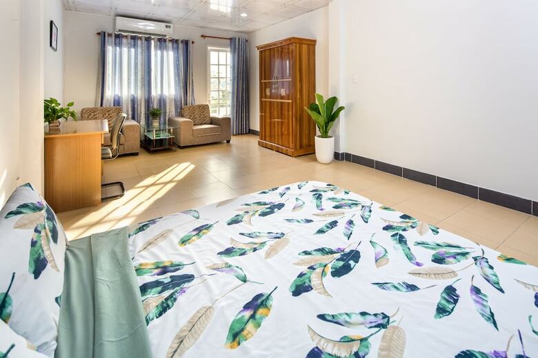 Aparthotel T P House 5