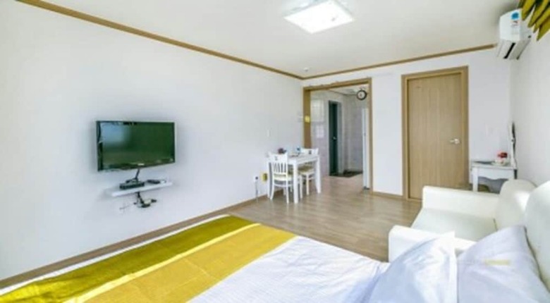 Geoje Beach Maru Pension