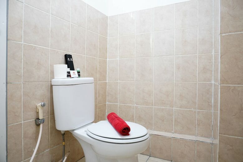 Blue Studio Apartment At Green Bay Pluit