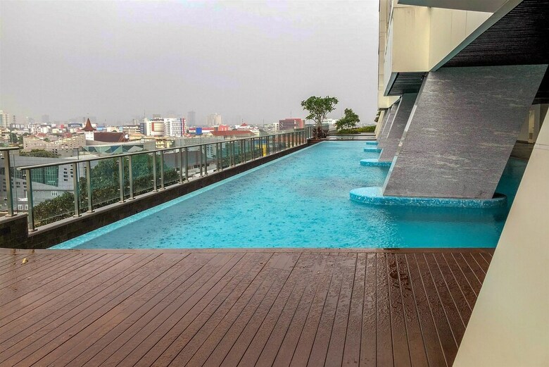 Best Location 2br Menteng Park Apartment
